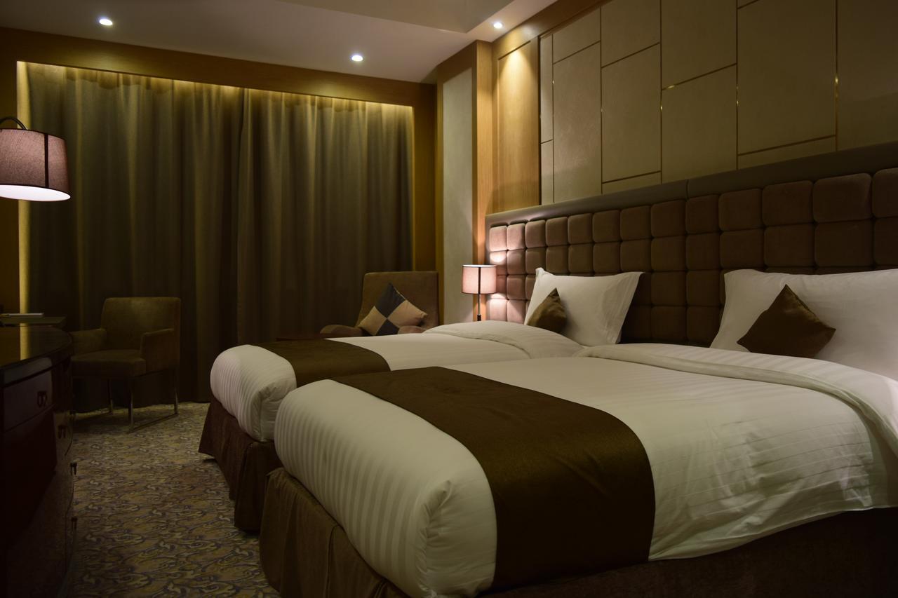 Royal Mountain Hotel ウランバートル エクステリア 写真