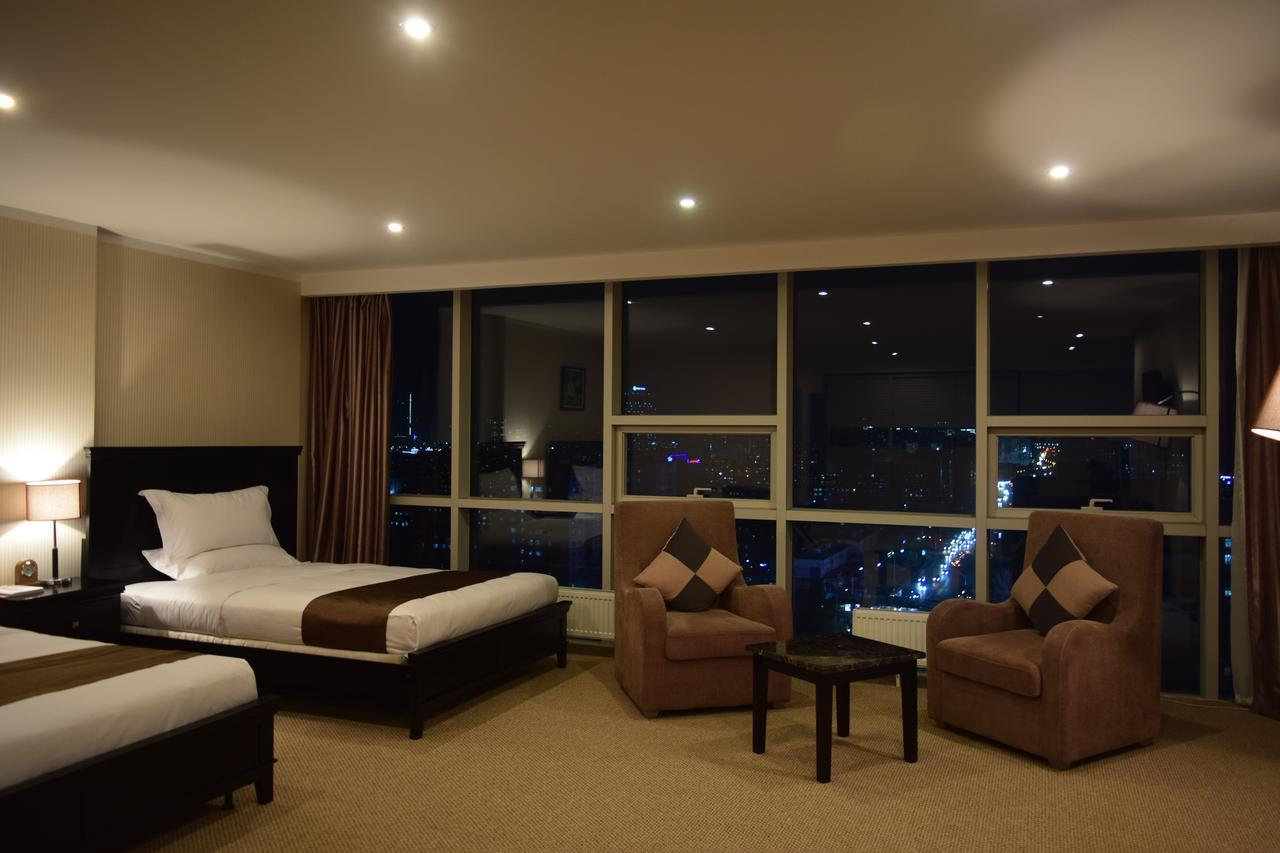 Royal Mountain Hotel ウランバートル エクステリア 写真